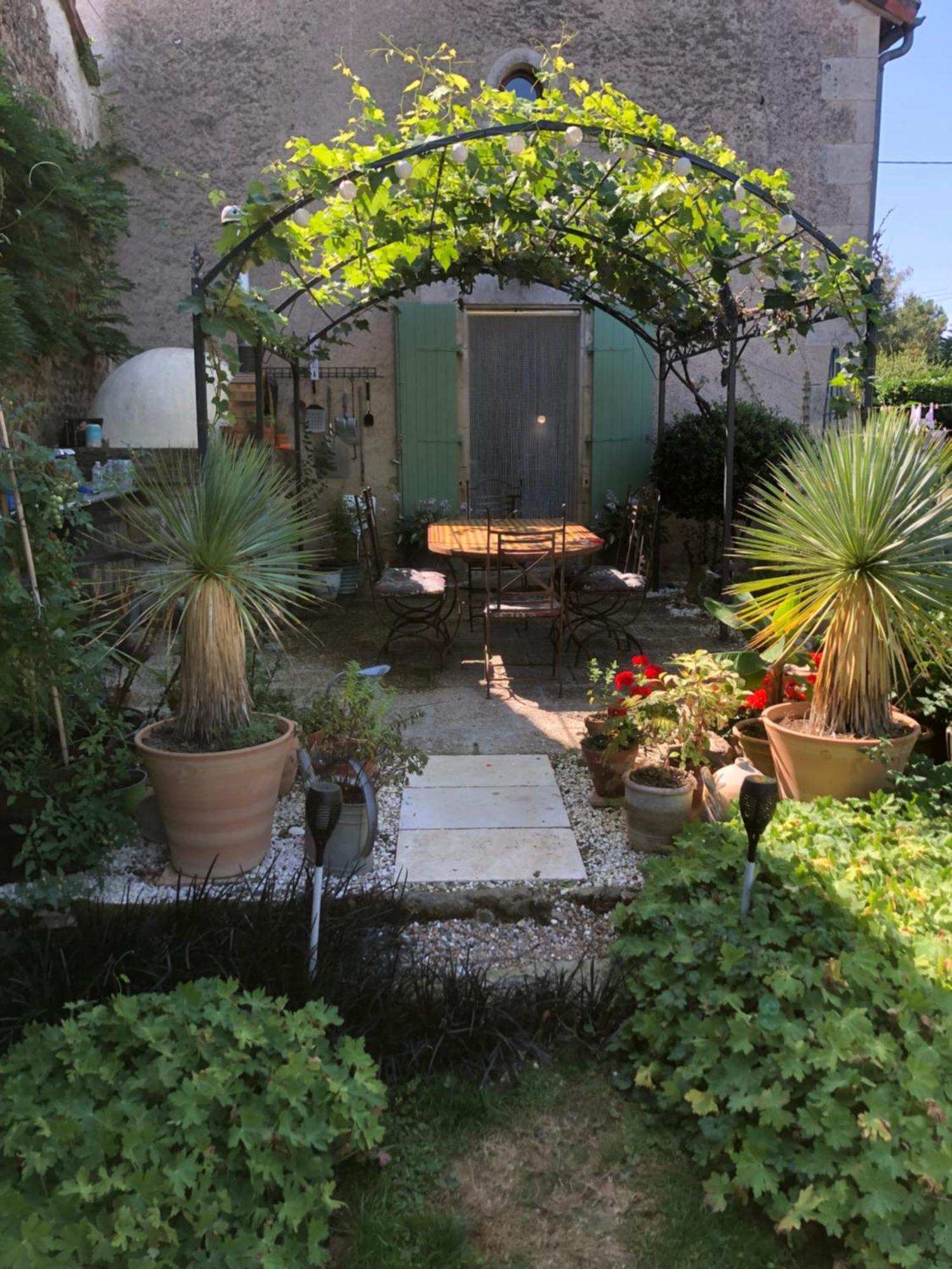Bed and Breakfast 2 Chez Tabuteau Plaisance  Экстерьер фото